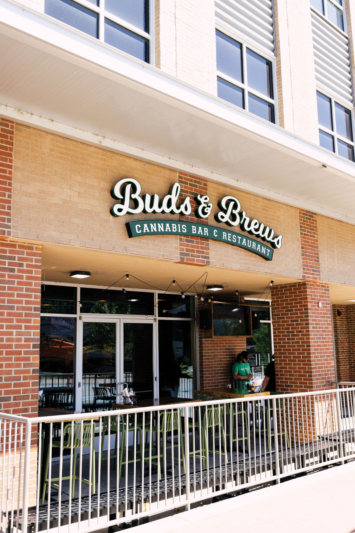 BudsBrews_0001.jpg